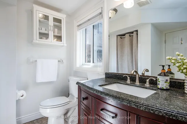 Additional image 25 of 271 Newbury Dr