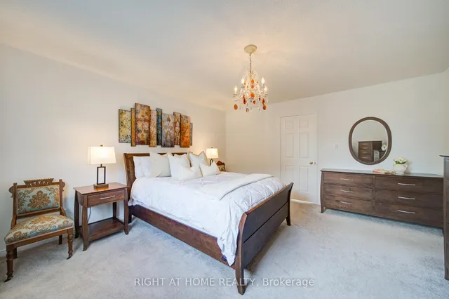 Additional image 21 of 19 Purdy Cres