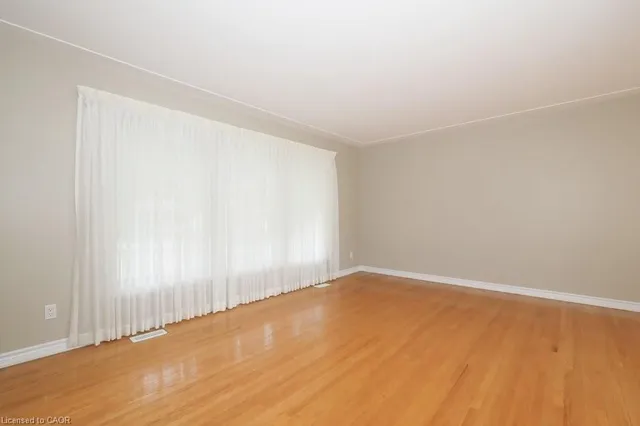 Additional image 8 of 15 Niagara Rd