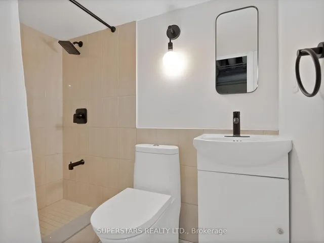 Additional image 29 of 11 Carling Ave