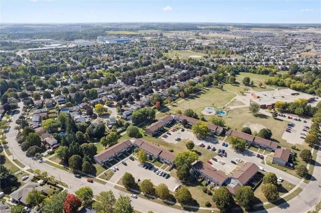 Additional image 41 of 700 Erinbrook Dr Unit 42