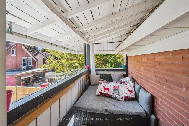 Additional image 26 of 45 Samuel St