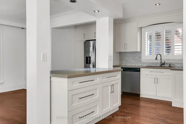 Additional image 9 of 19 Wall Ave