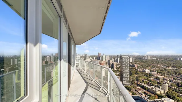 Additional image 27 of 100 Dalhousie St Unit PH04