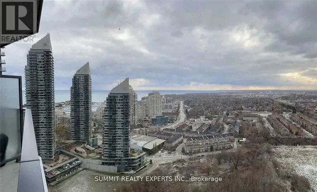 Additional image 20 of 10 parklawn Rd Unit 519