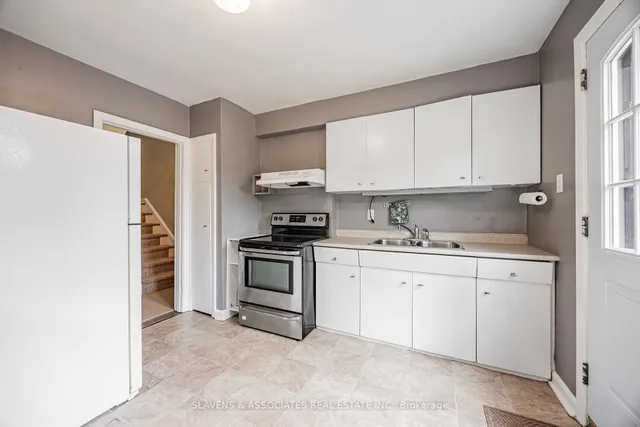 Additional image 15 of 4 Burdock Lane