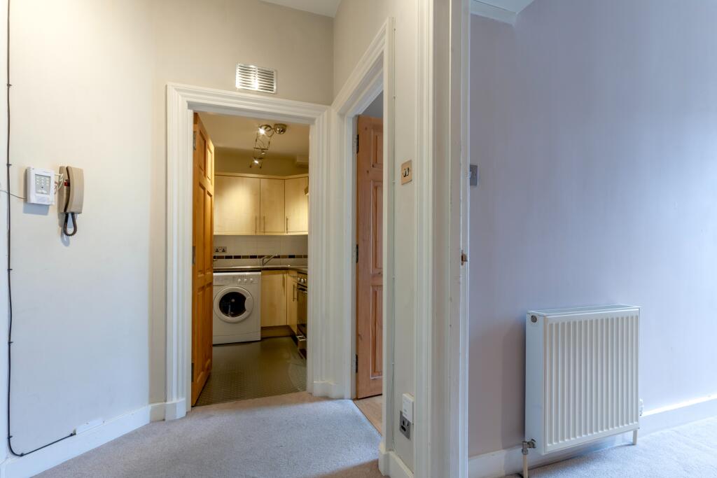 Additional image 7 of 215 (flat 7) Rosemount Place, Rosemount, Aberdeen, AB25