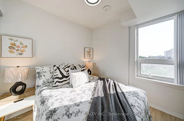 Additional image 6 of 3091 Dufferin St Unit 526