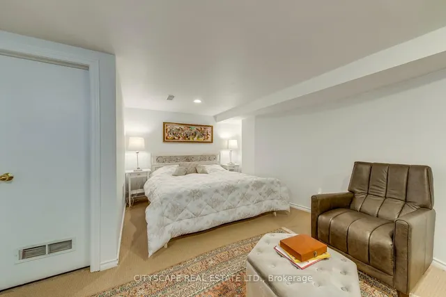 Additional image 31 of 469 St Clements Ave