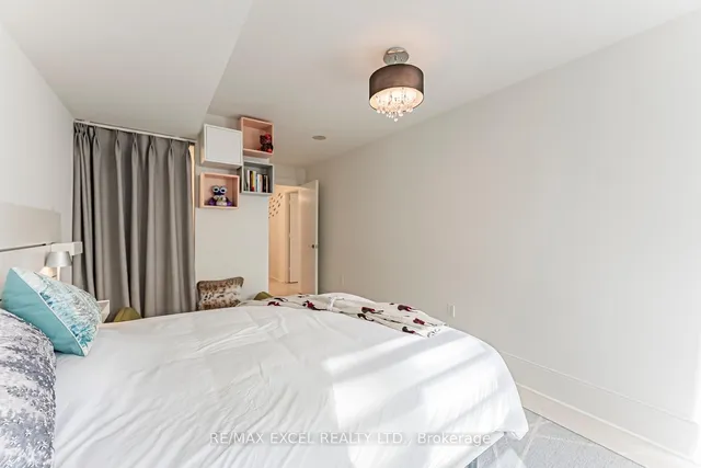 Additional image 31 of 29 Queens Quay Unit Th127