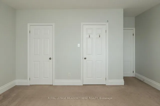 Additional image 19 of 17 Kersdale Ave