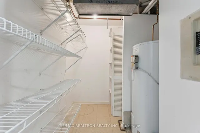 Additional image 12 of 150 Alton Towers Circ Unit 1503