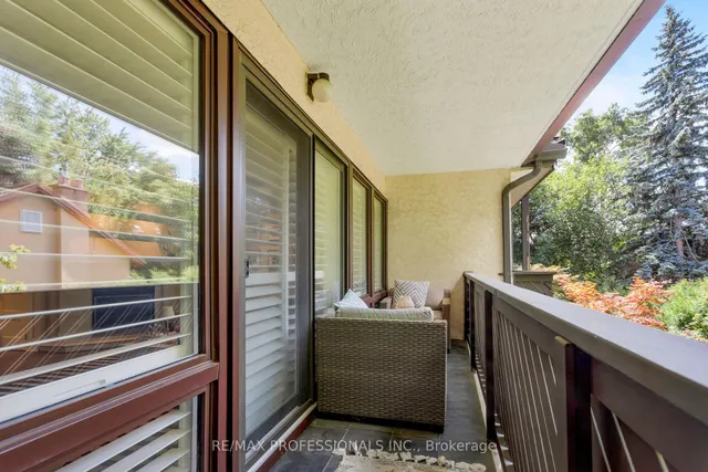 Additional image 25 of 71 Old Mill Rd Unit 304