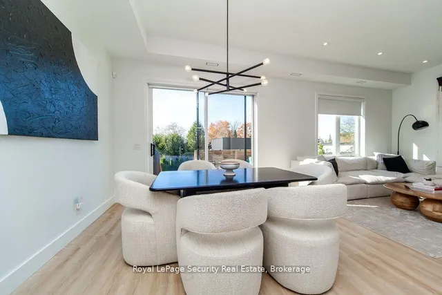 Additional image 9 of 70 Chamberlain Ave