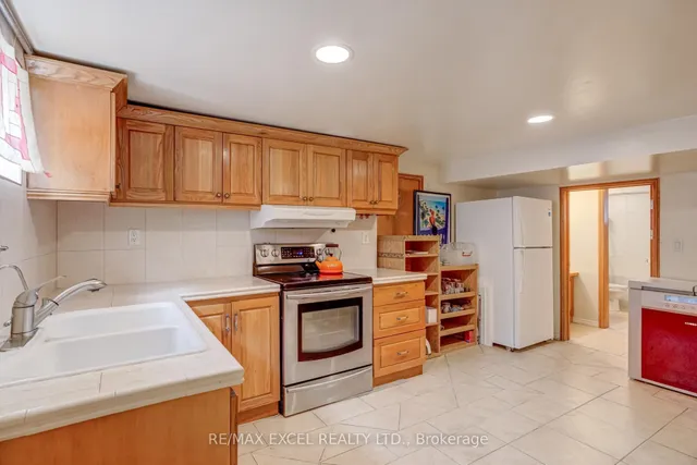 Additional image 31 of 45 Stanmills Rd