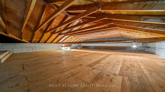 Additional image 32 of 17 Glen Meadow Crt