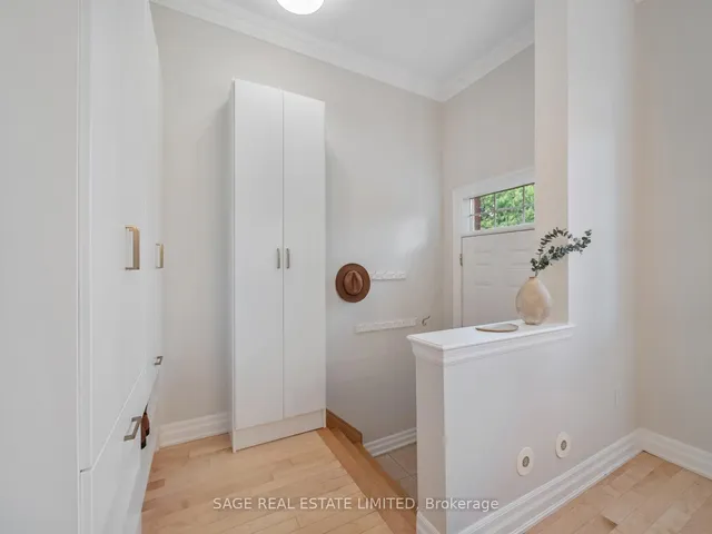 Additional image 4 of 31 Tompkins Mews