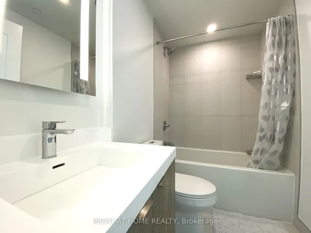 Additional image 22 of 30 Inn On The Park Dr Unit 2901