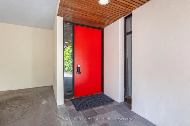 Additional image 5 of 121 Grand Hill Dr