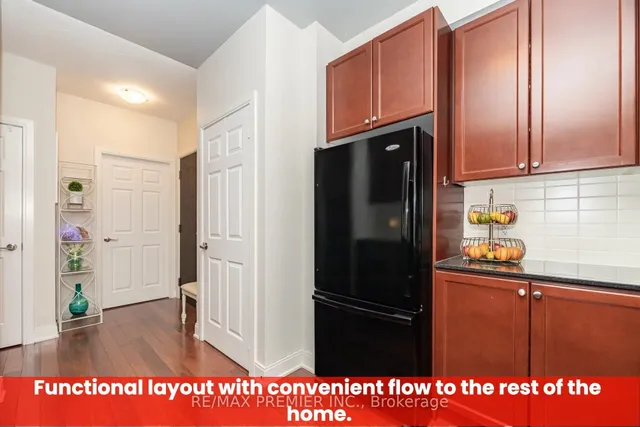 Additional image 11 of 135 Village Green Sq Unit 318