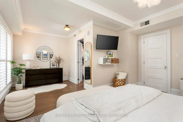 Additional image 33 of 71 Old Mill Rd Unit 304