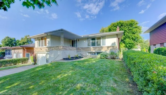 Additional image 2 of 12 Old York Cres