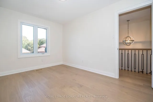 Additional image 30 of 11 Royal Rouge Tr