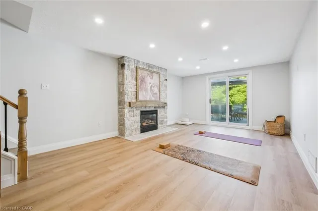 Additional image 27 of 264 Grey Fox Dr