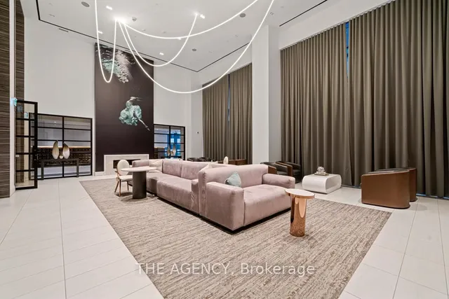 Additional image 4 of 39 Roehampton Ave Unit 4506