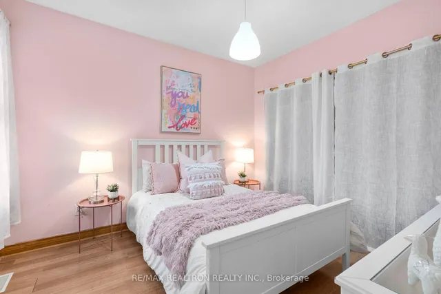 Additional image 24 of 259 Gowan Ave