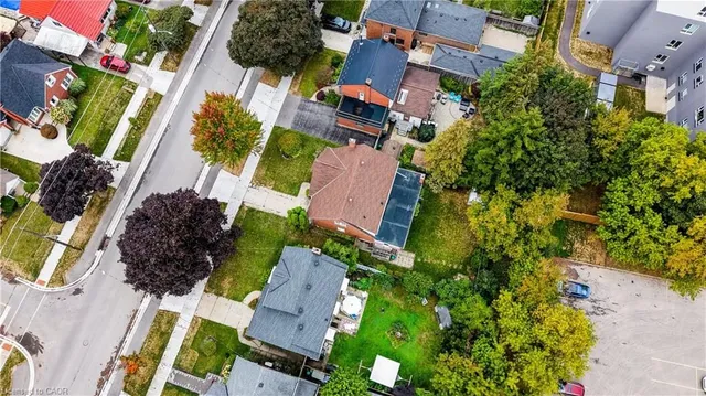 Additional image 46 of 48 East Ave