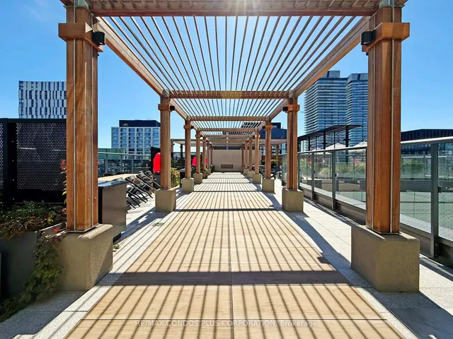 Additional image 26 of 425 Front St Unit 304