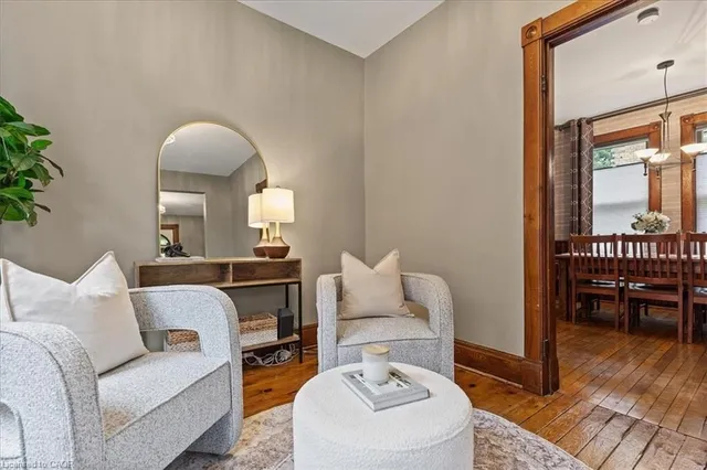 Additional image 14 of 19 Richmond Ave