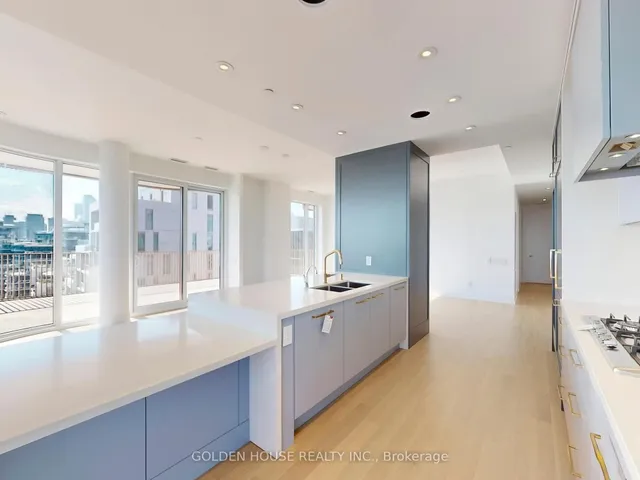 Additional image 16 of 155 Merchants' Wharf Unit 1112