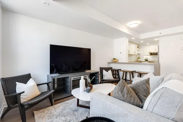 Additional image 6 of 35 Strangford Lane Unit 301