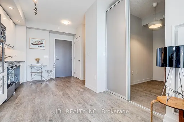 Additional image 24 of 99 John St Unit 3702