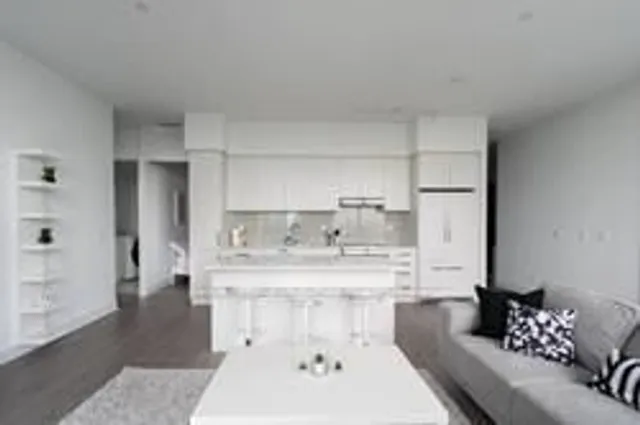 Additional image 21 of 5180 Yonge St Unit Uph03