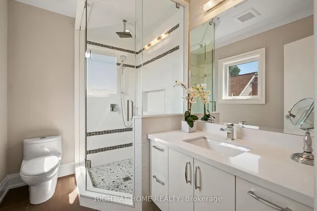 Additional image 26 of 316 Churchill Ave