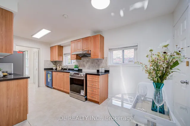 Additional image 14 of 6 Norhead Ave