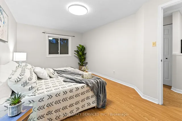 Additional image 20 of 26 Woolwich St
