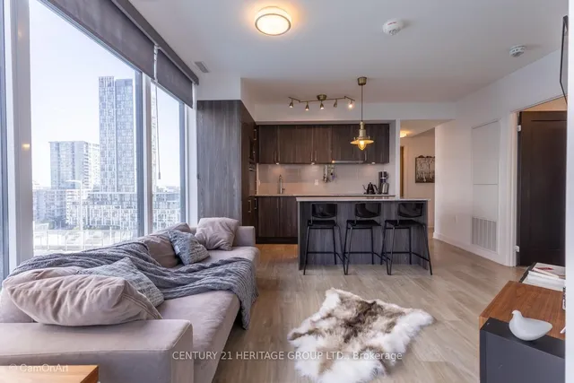 Additional image 16 of 27 Bathurst St Unit 1001