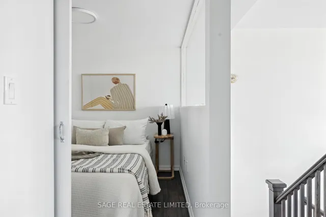 Additional image 19 of 6 Pirandello St Unit TH5