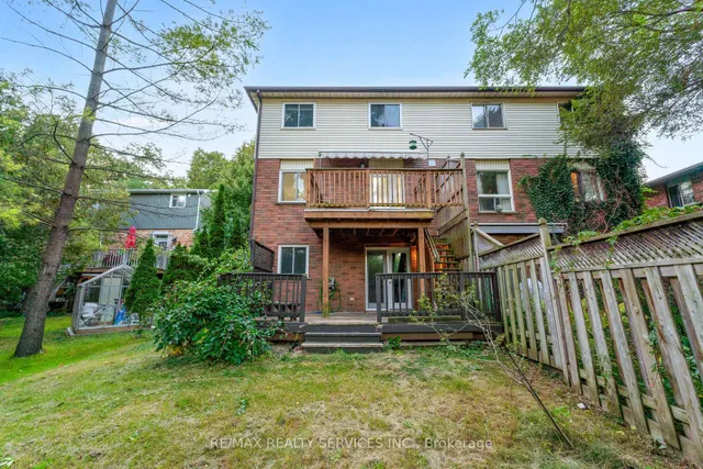 Additional image 38 of 26 Woolwich St