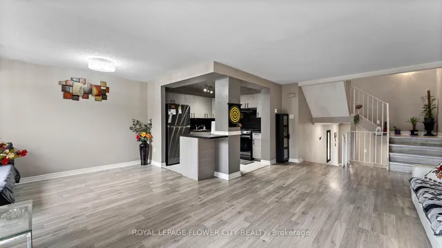 Additional image 10 of 365 Pioneer Dr Unit 16