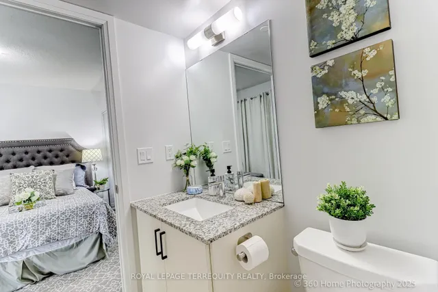 Additional image 14 of 20 Meadowglen Pl Unit 326