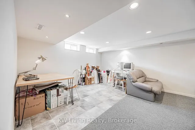 Additional image 30 of 48 Coverdale Cres