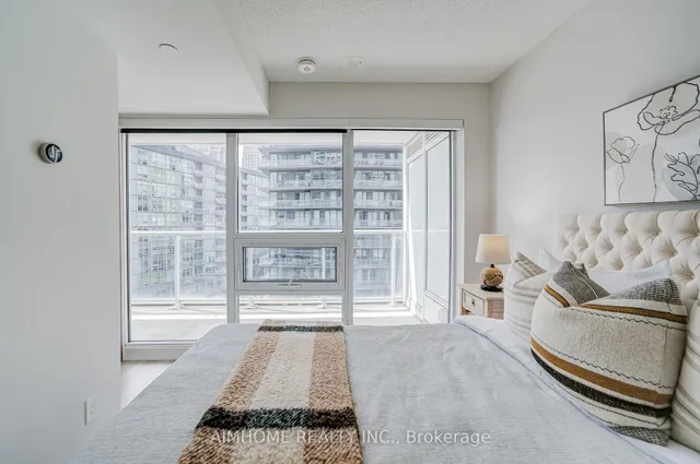 Additional image 28 of 19 Bathurst St Unit 1102