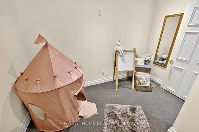 Additional image 45 of 242 Walmer Rd