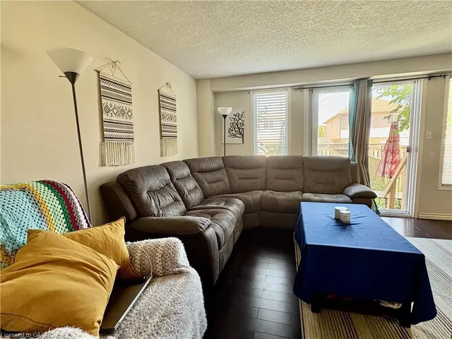 Additional image 10 of 38 Max Becker Dr