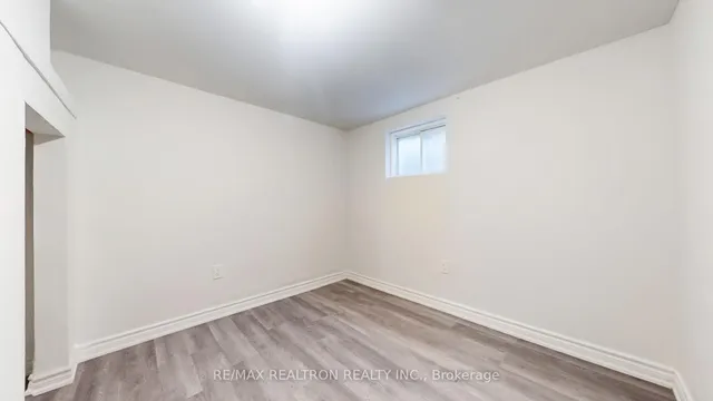 Additional image 19 of 154 Merkley Sq